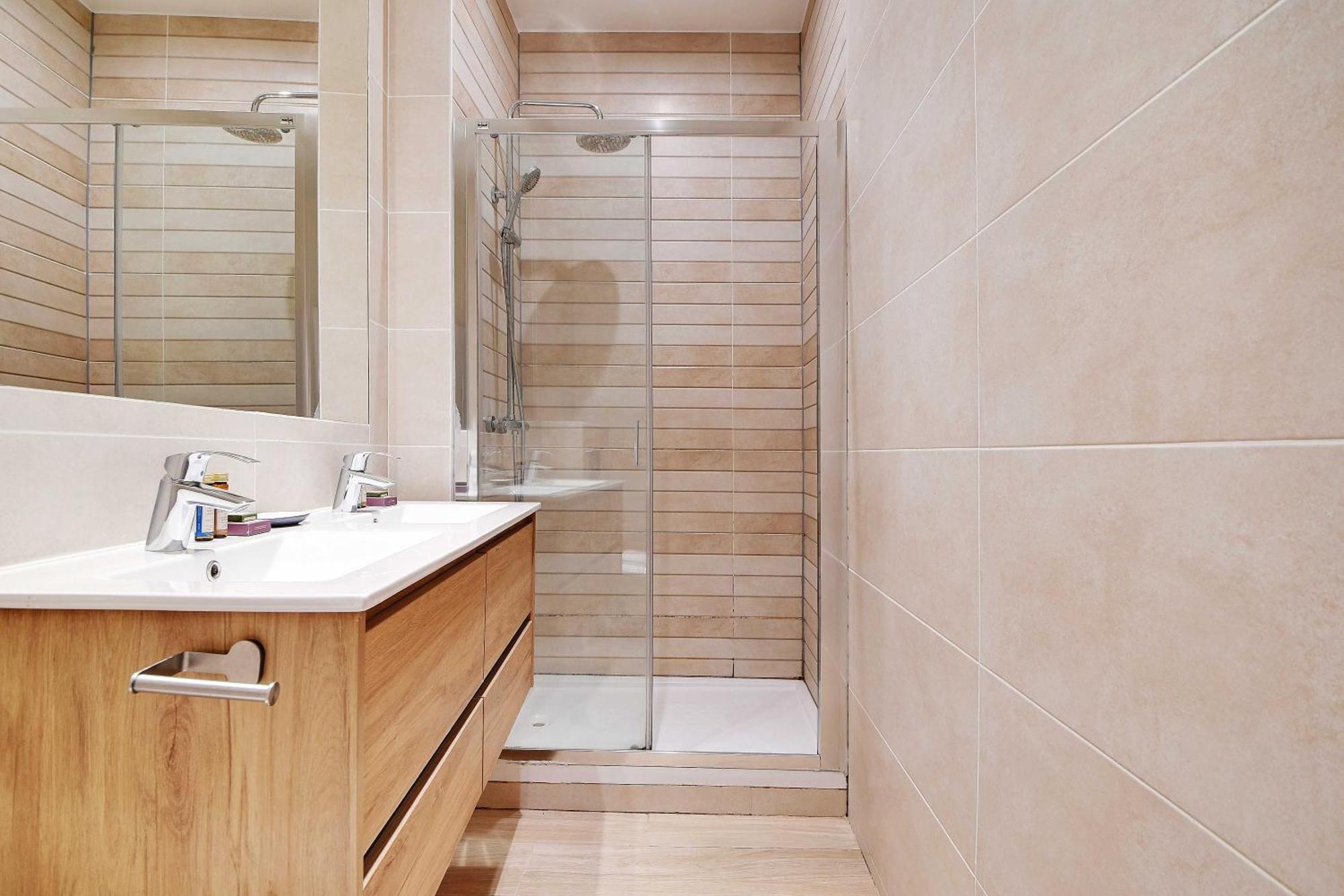 Wonderful Apartment - 2Br-8P - Marche D'Aligre Parijs Buitenkant foto